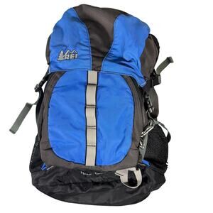 REI Co-op Half Dome Backpack Outdoor Camping Hiking Hunting Pack (Medium) Size